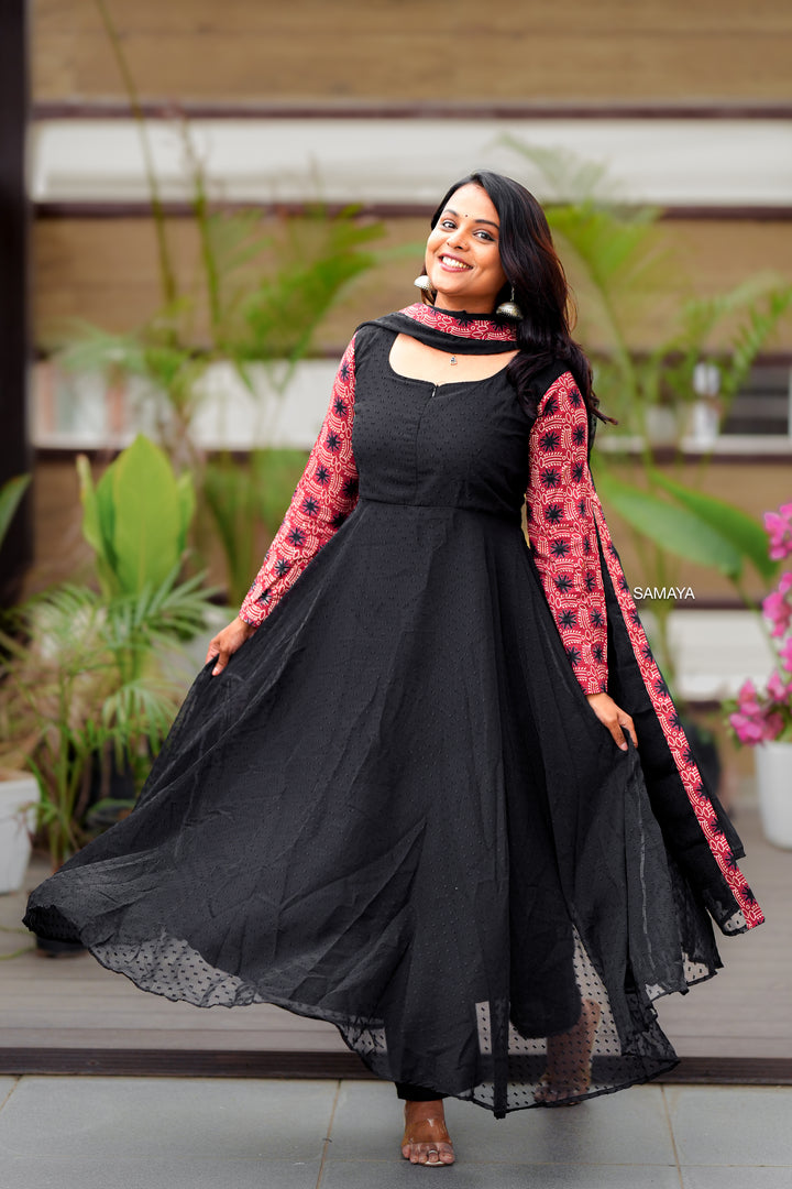 Keerthi Suresh -Black Anarkali with Dupatta With Lining