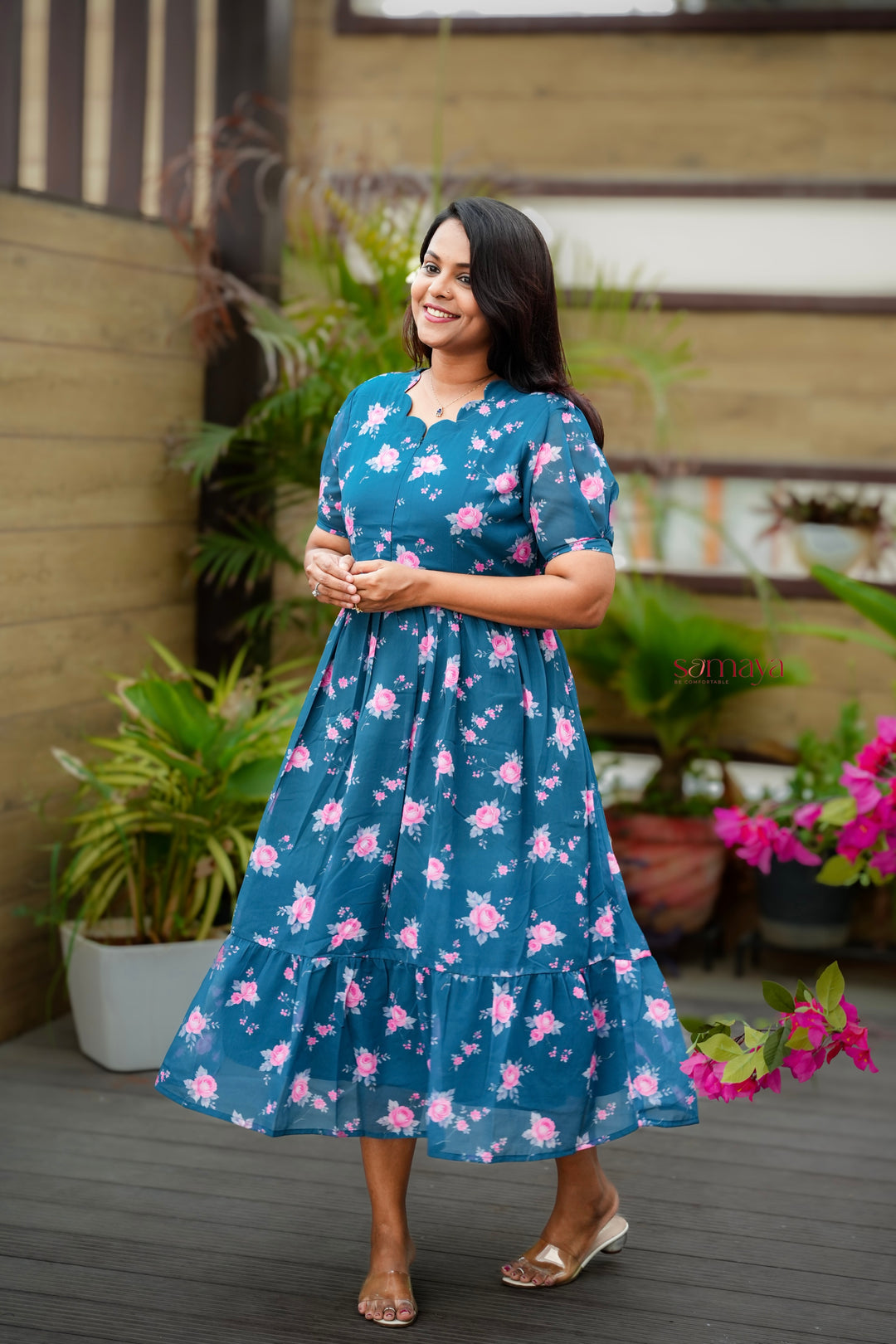 casual georgette dress Light Peach Georgette Gown With Floral Printed Work For Casual Wear