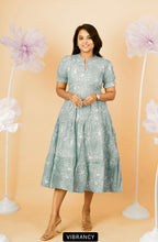 Load image into Gallery viewer, Sage Flower casual Dress With Lining
