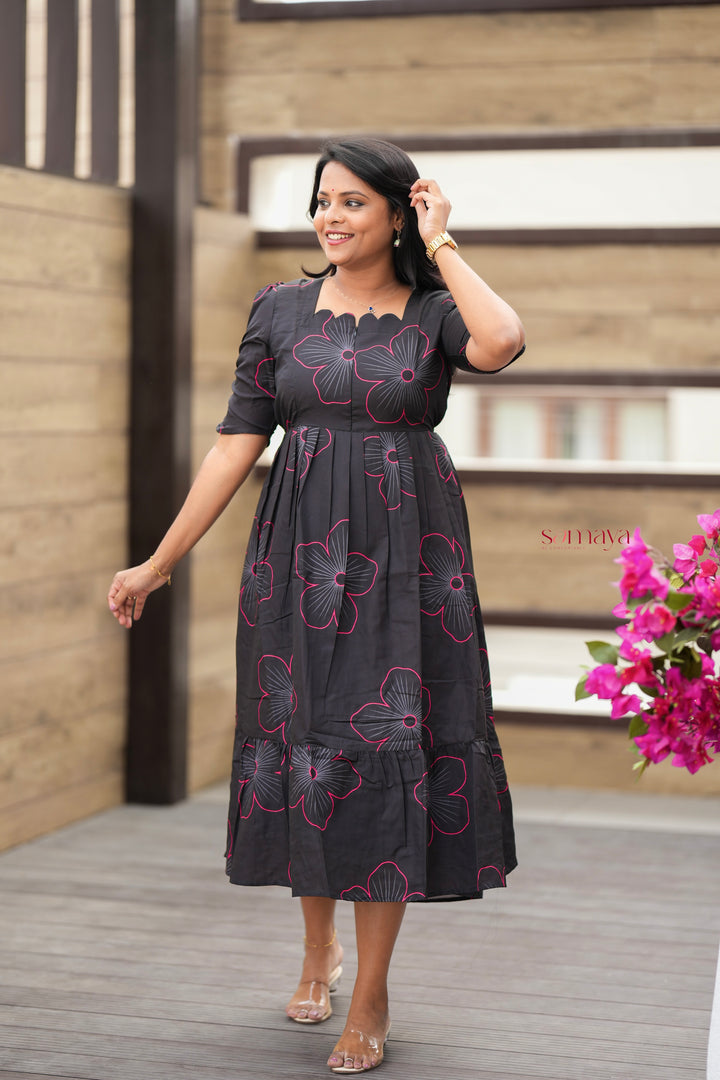 Siyaara Dress With lining( Wrinkle-Free Cotton Blend Dress)