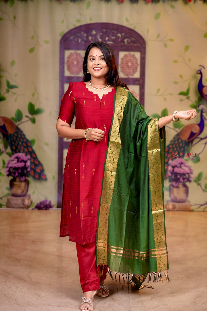 Mahalakshmi  raw silk Kurta Set of 3 with golden silk zari dupptta