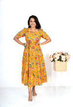 Load image into Gallery viewer, Manju day to night dress without lining
