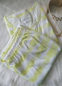 Green tie & dye Feeding Pant set light weight