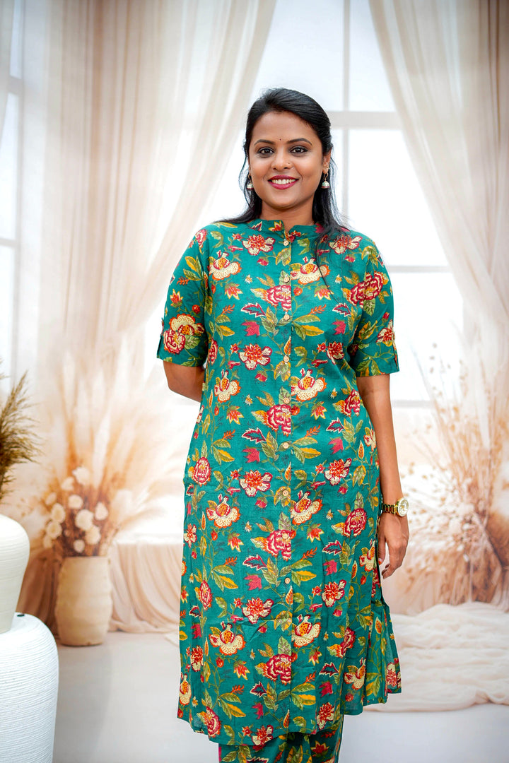Green cotton kurta set (button opening)