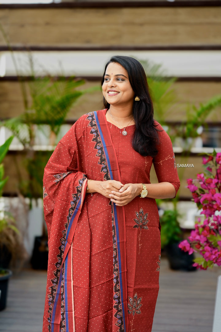 Hasini Cotton 3 piece Set with lining