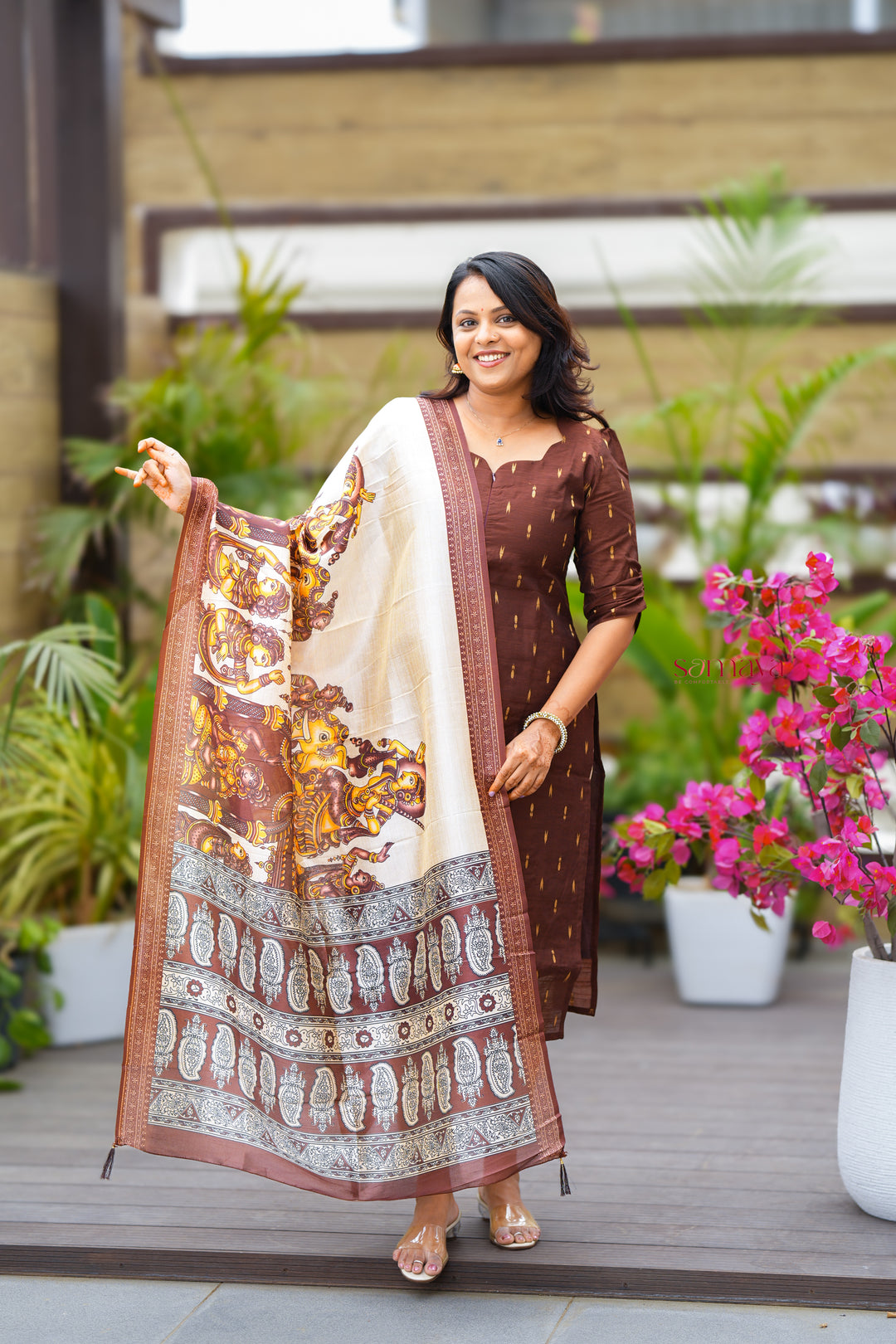 Kaapi- 3 piece salwar suit set with printed kalamkari dupatta