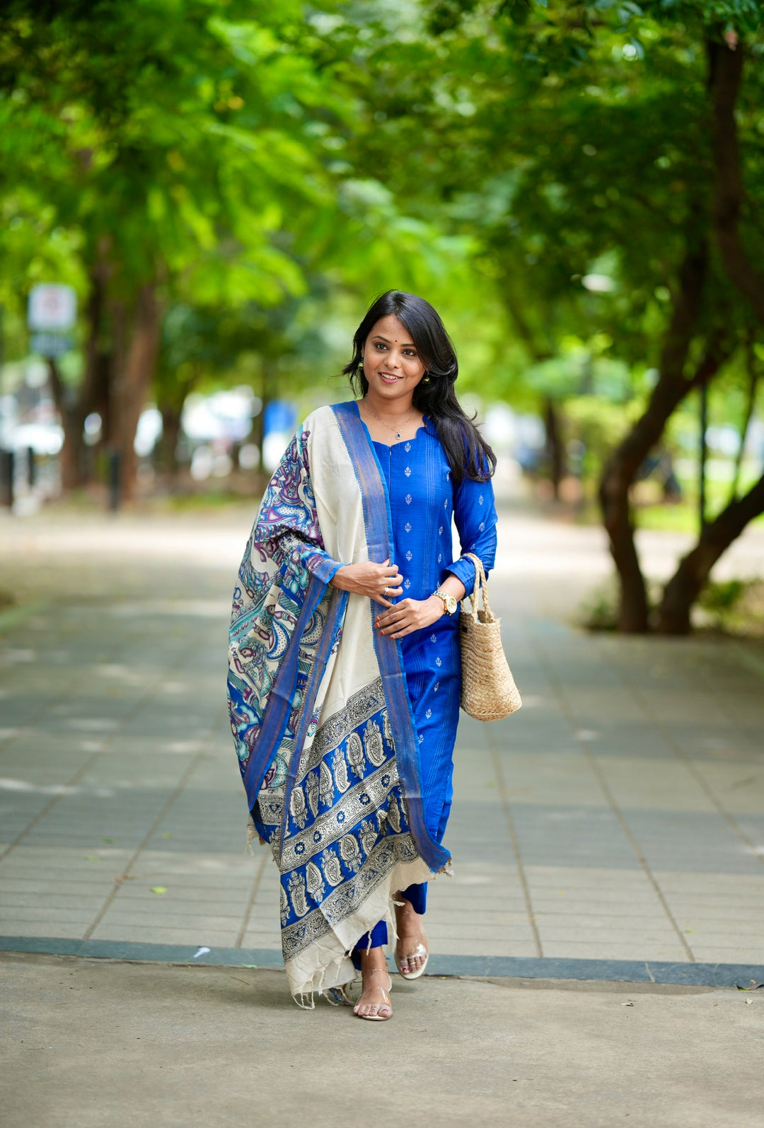 Mayilirage royal blue raw silk Kurta Set with Kalamkari hand painted duptta ( 3 piece set )