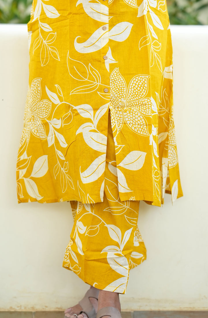 Yellow flower cotton kurta set (button opening)