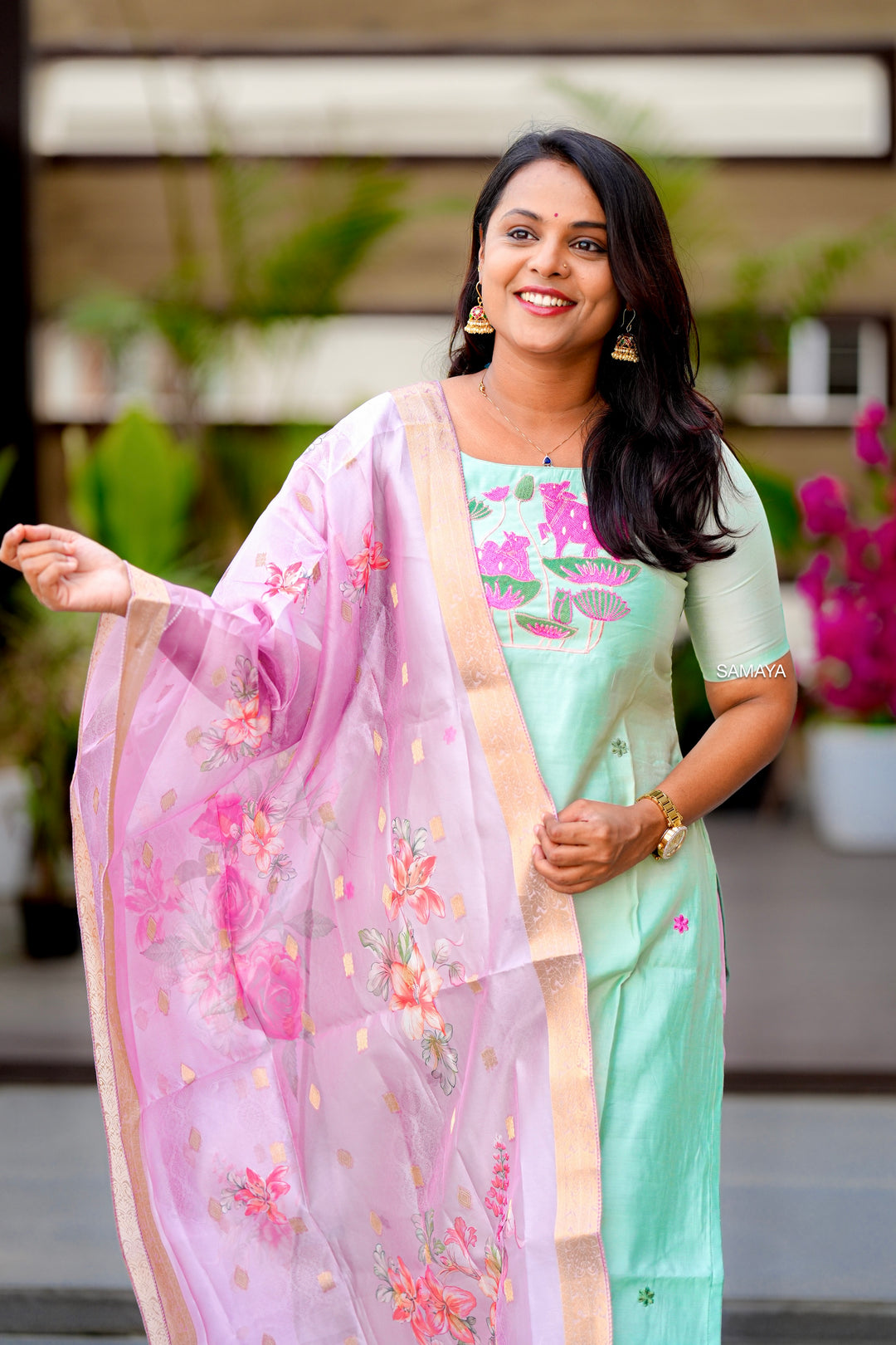 Varsha kurta   with organza  dupptta( set of 3) ready to dispatch