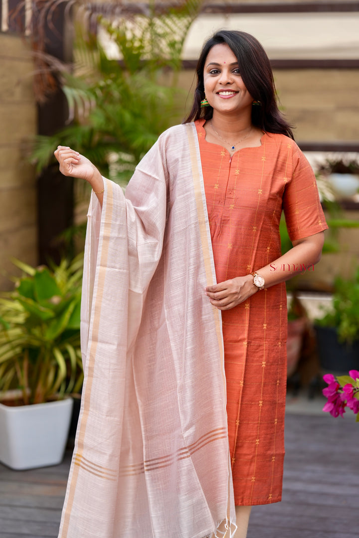Amritha   raw silk kurta with dupptta ( ready to dispatch) set of 2