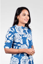 Load image into Gallery viewer, Bella cotton  Kurta set (button opening)
