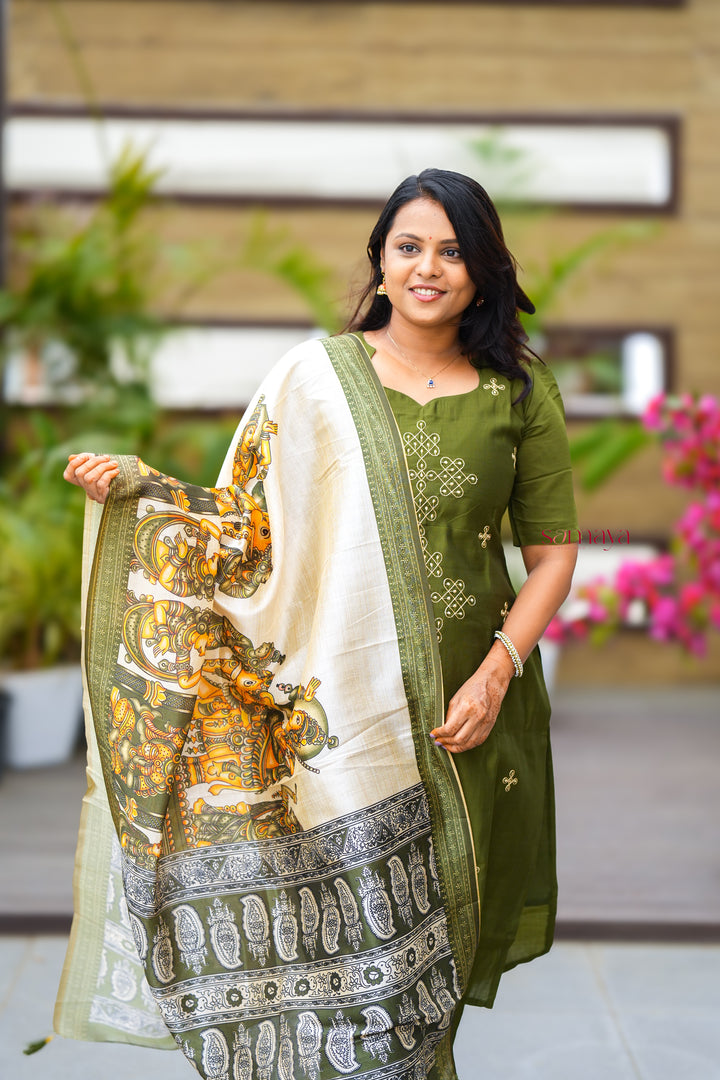 Saanvi-green kollam  3 piece salwar suit set with printed kalamkari dupptta