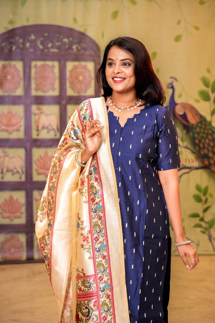Iravi raw silk Kurta 3 piece set