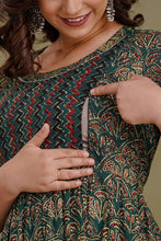 Load image into Gallery viewer, Leela Maternity Feeding  kurta
