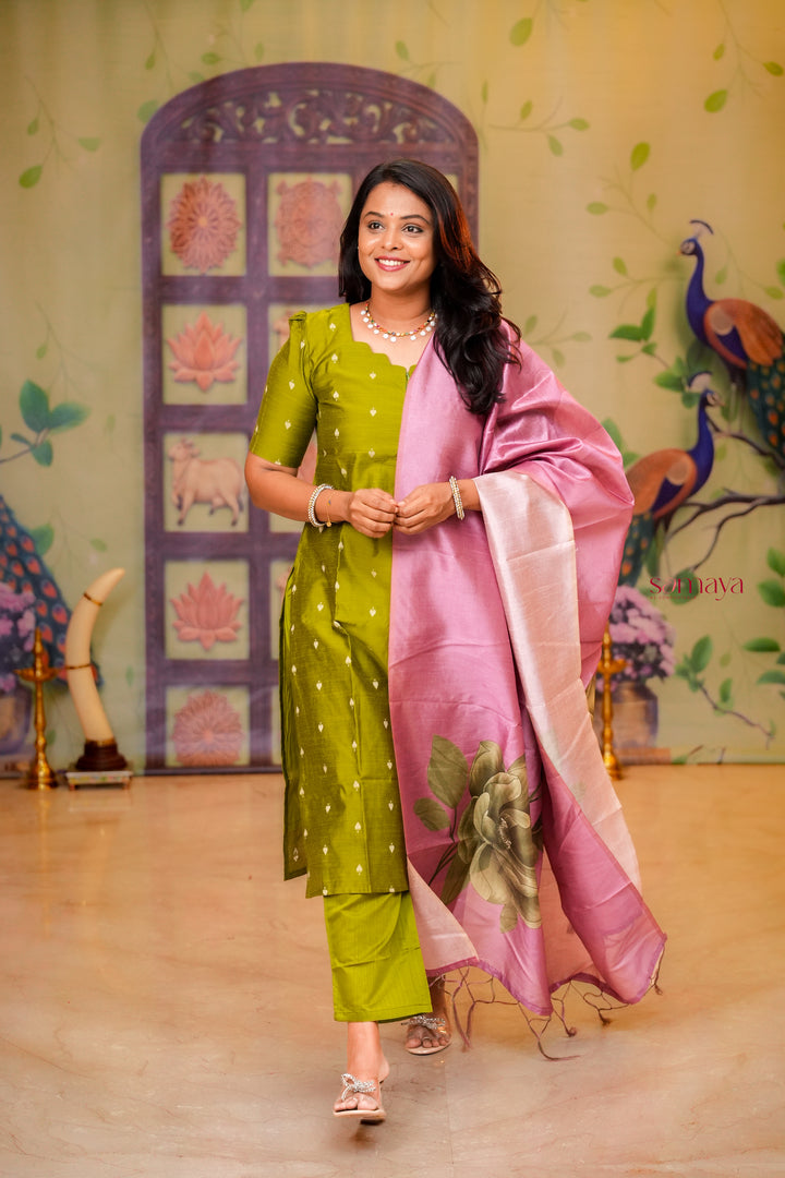 Yaaz-Green raw silk Kurta 3 piece set