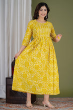 Load image into Gallery viewer, Rangoli Maternity Feeding Dress
