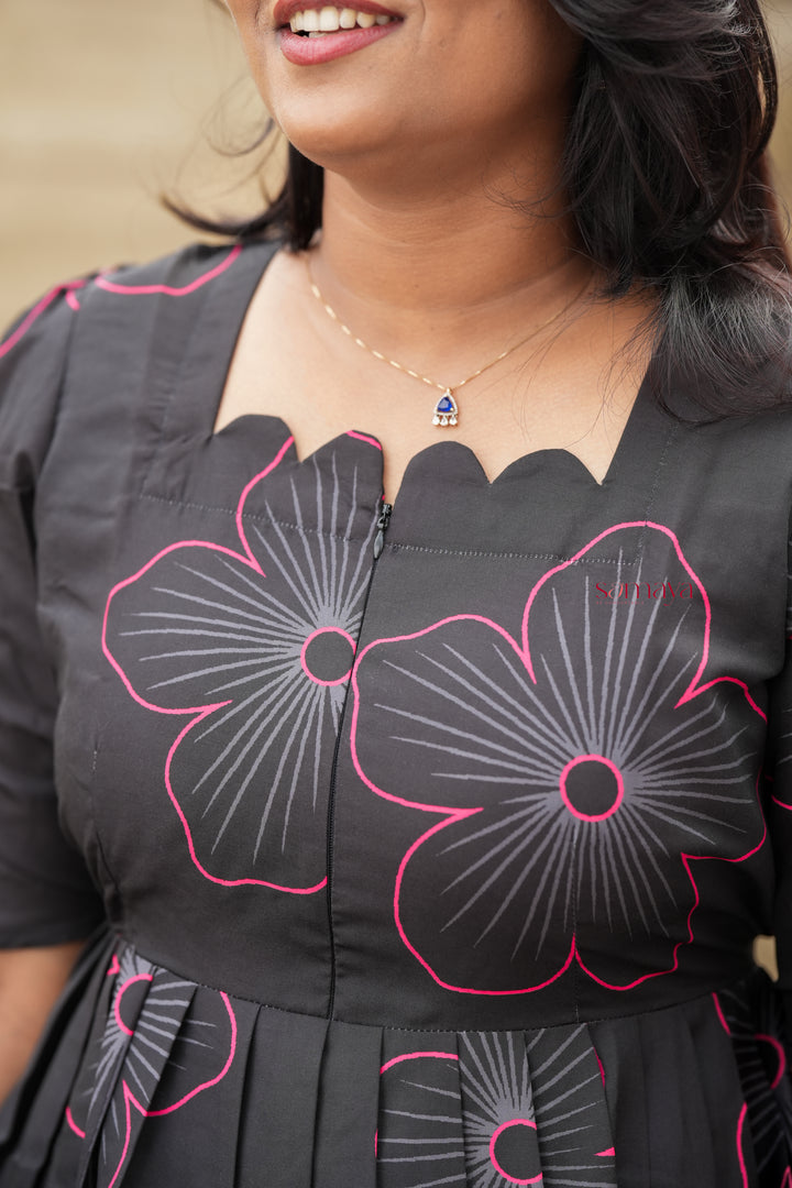 Siyaara Dress With lining( Wrinkle-Free Cotton Blend Dress)