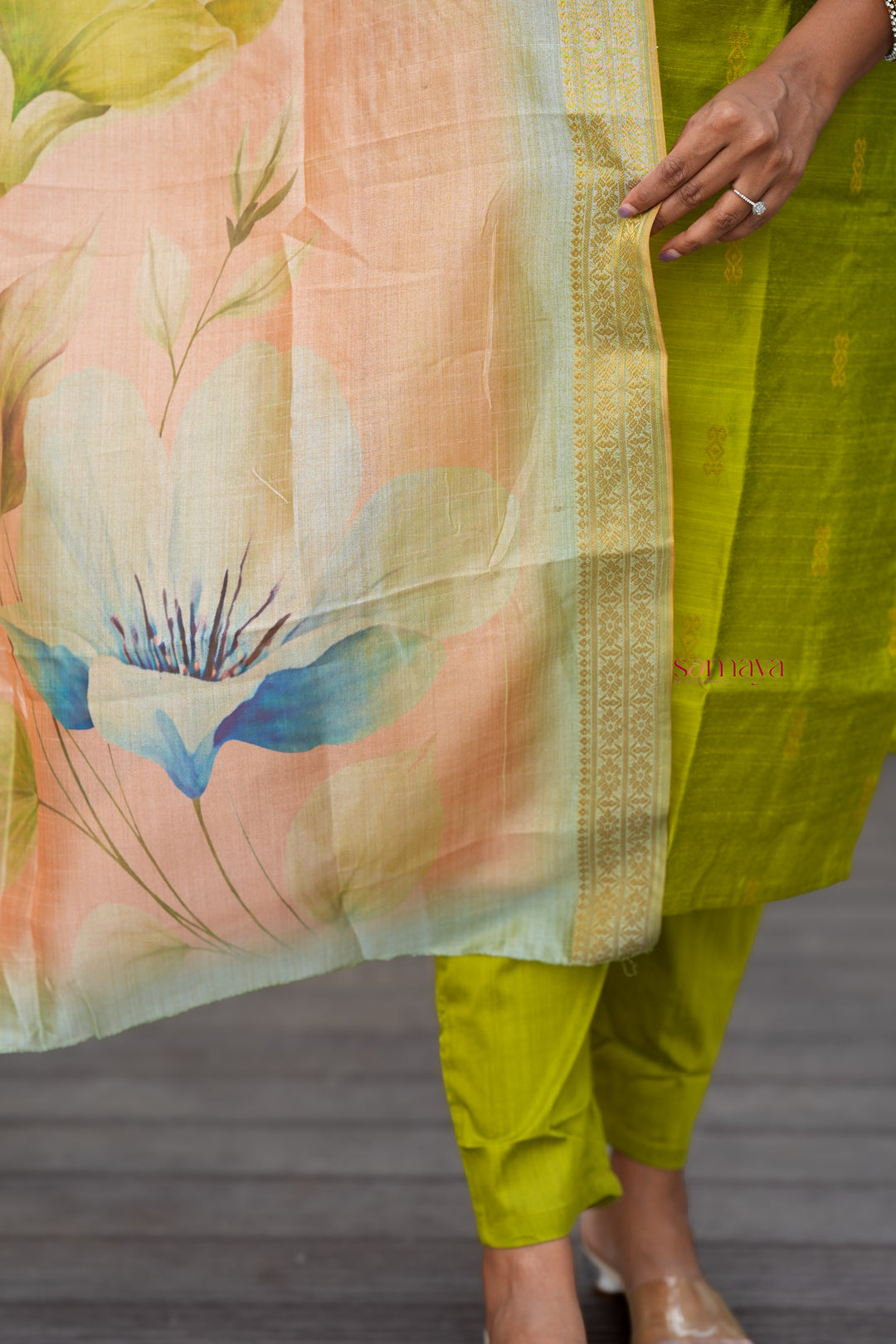 Deepika  raw silk suit set with dupptta( set of 3) ready to dispatch