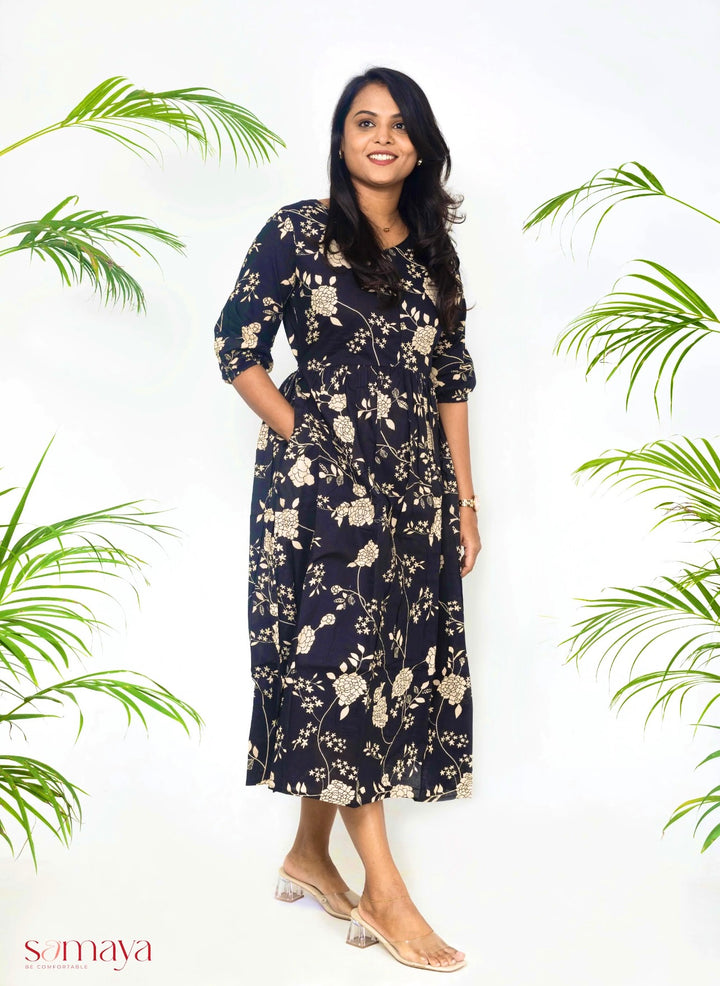Black  floral  casual  dress with lining