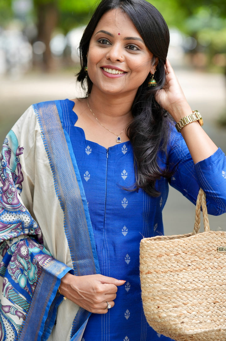 Mayilirage royal blue raw silk Kurta Set with Kalamkari hand painted duptta ( 3 piece set )