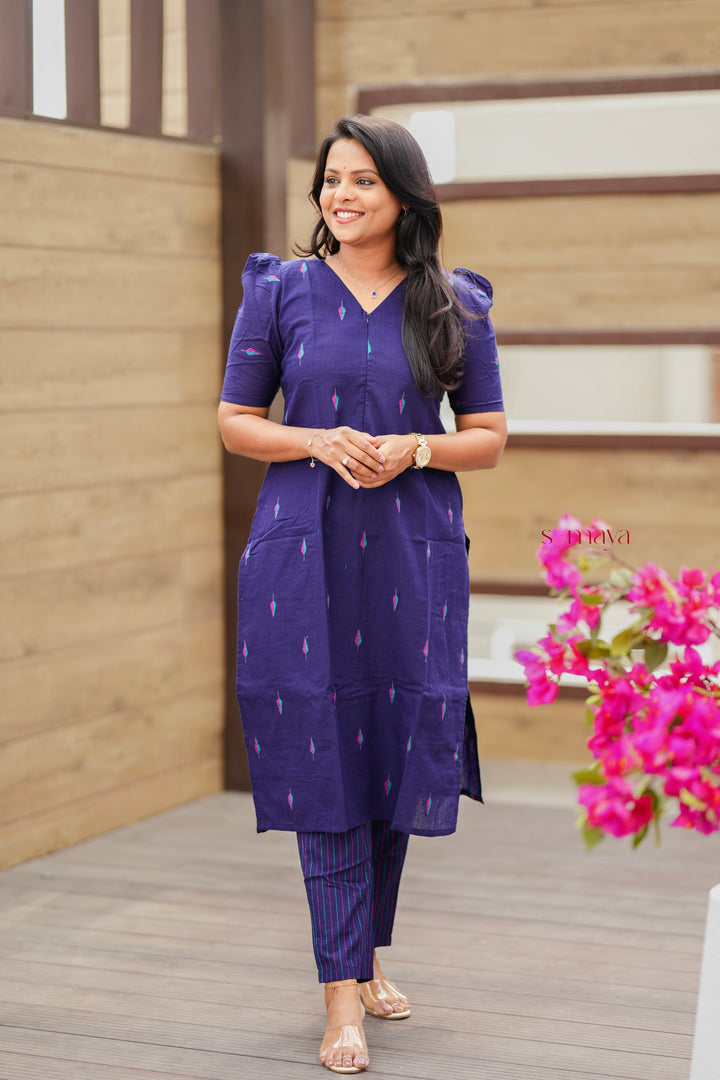 Navya handloom  Kurta Set with full lining