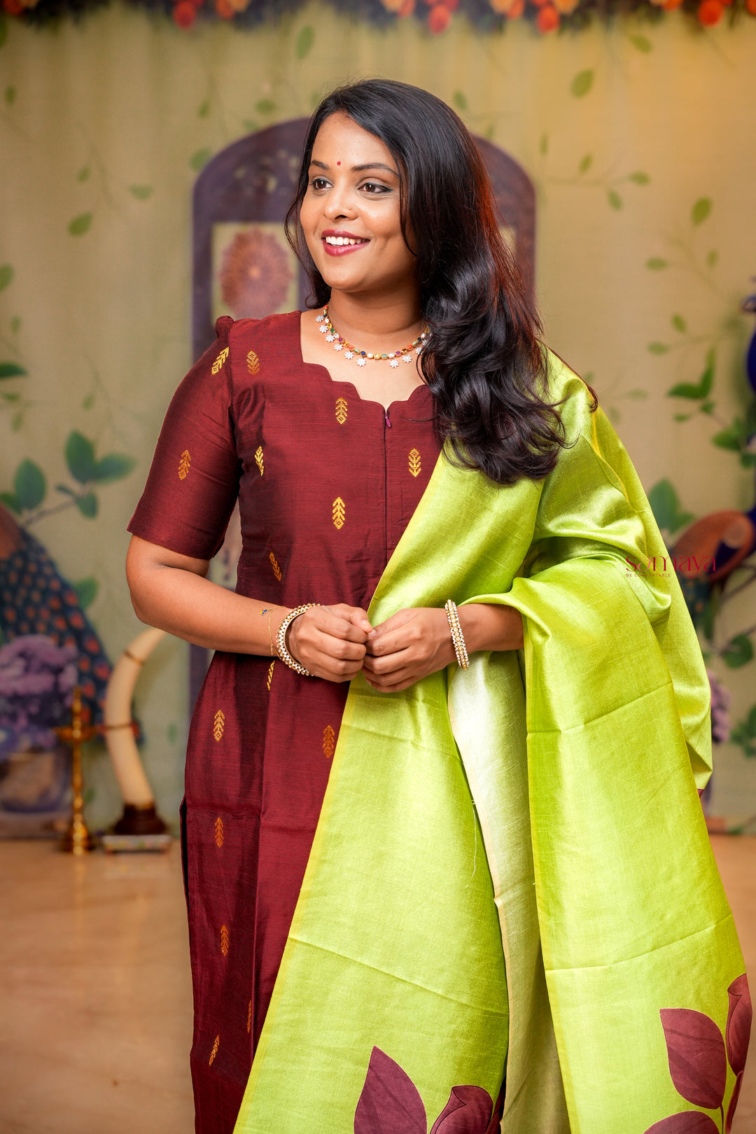Yaaz-Maroon with green raw silk Kurta 3 piece set