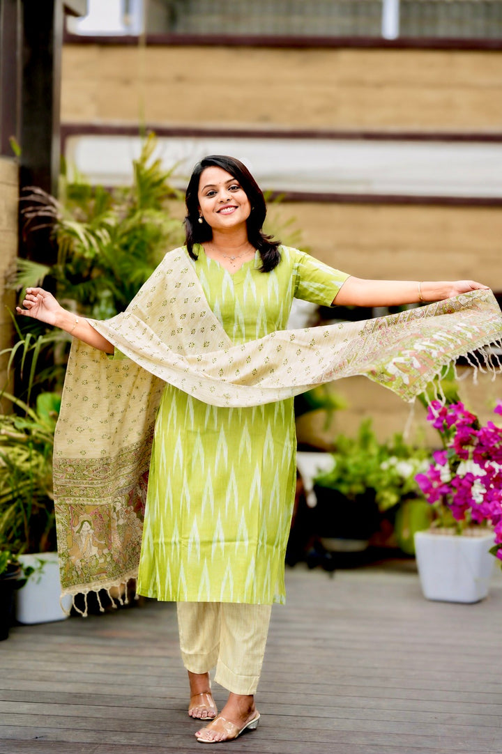 Pari -Green Cotton 3 piece Set with Madhubani duppta