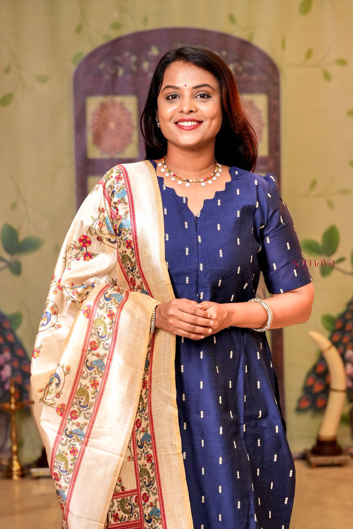 Iravi raw silk Kurta 3 piece set