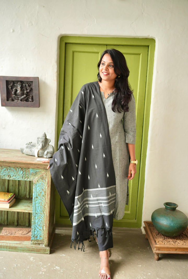 Divya -cotton Handloom 3 Pcs set IKKAT dupptta