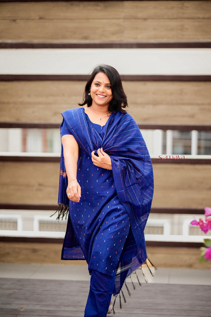 Navya  raw silk suit set with dupptta( set of 3) ready to dispatch