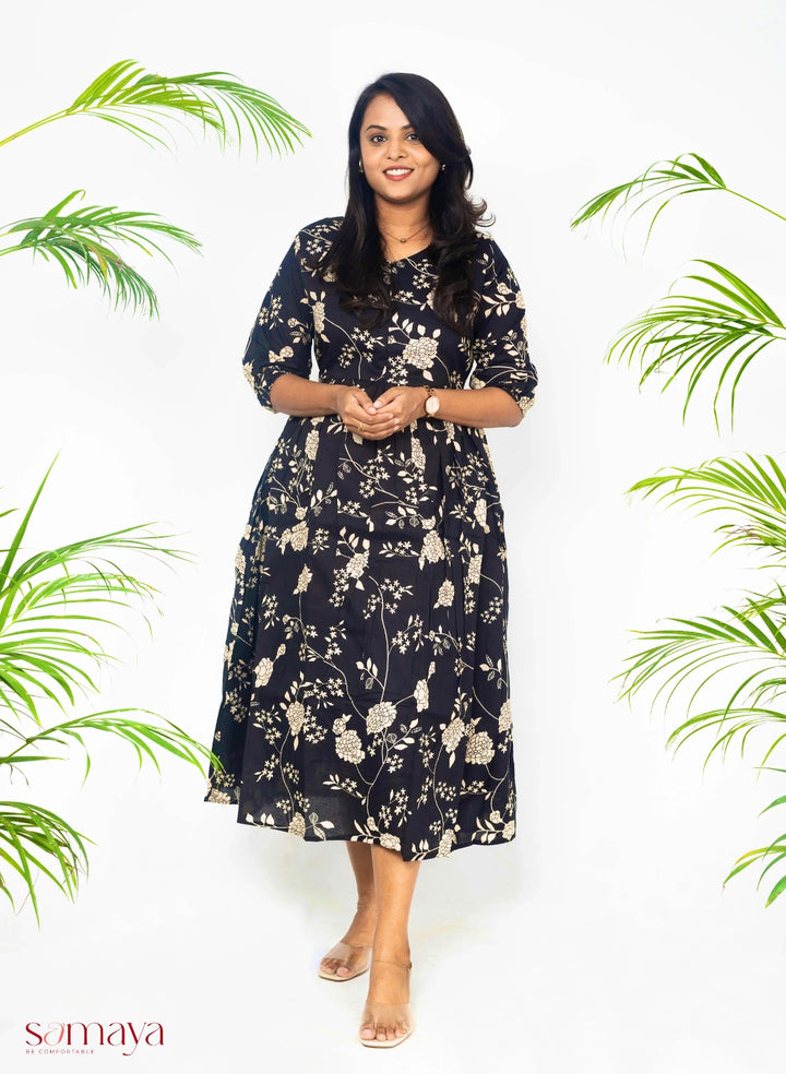 Black  floral  casual  dress with lining