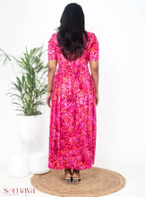 Load image into Gallery viewer, Luxury maxi  Pink Light Weight Dress
