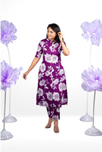 Load image into Gallery viewer, Urvashi cotton Kurta set ( button  opening)
