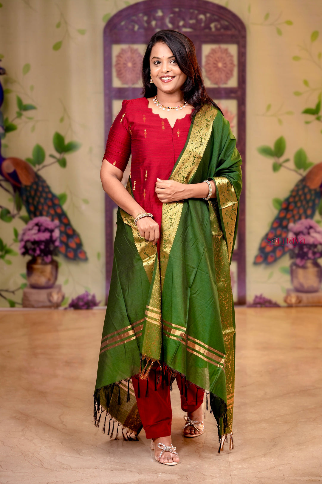 Mahalakshmi  raw silk Kurta Set of 3 with golden silk zari dupptta