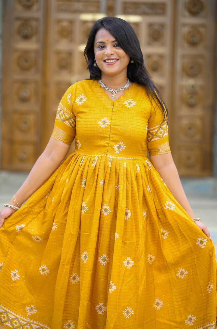 Keerthi festive maxi  Dress with Lining
