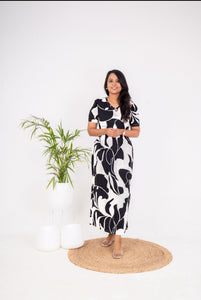 Maxi Black & white Light Weight Dress