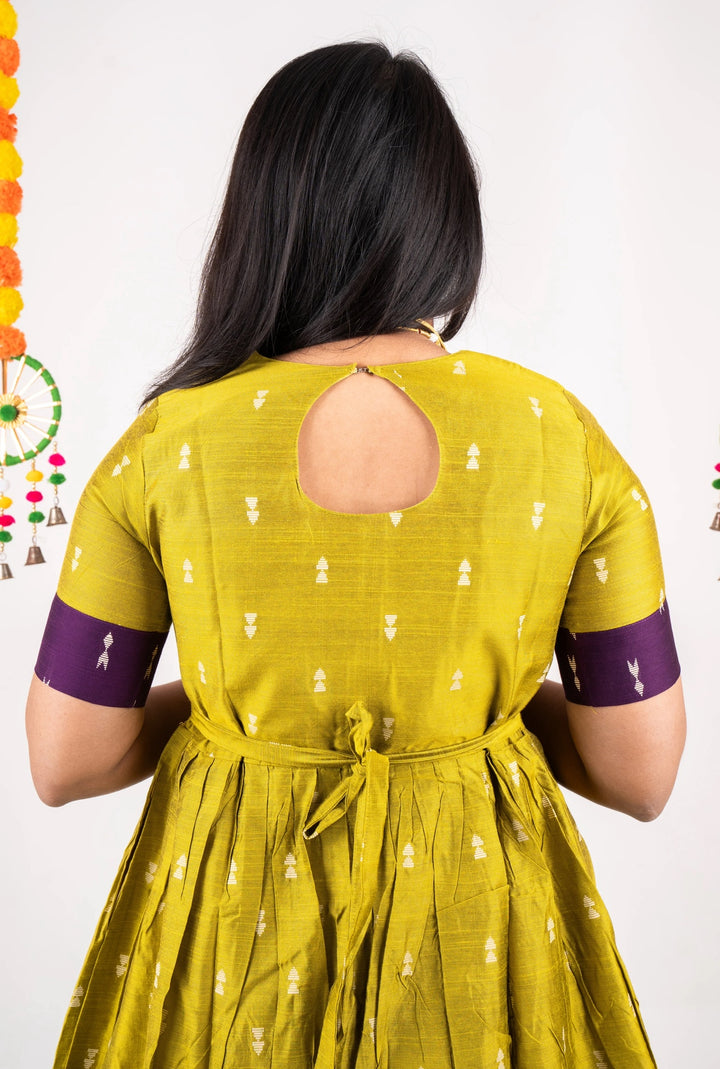Yamuna  Dress With Lining