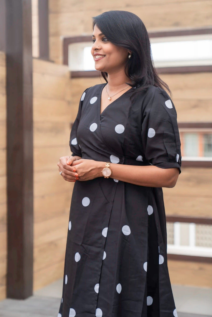 Black Wrap Dress With Slip ( choose smaller size for good fit )