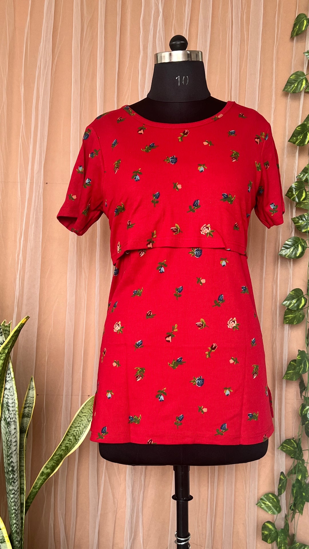 Maternity scarlet Ribbed T-shirt