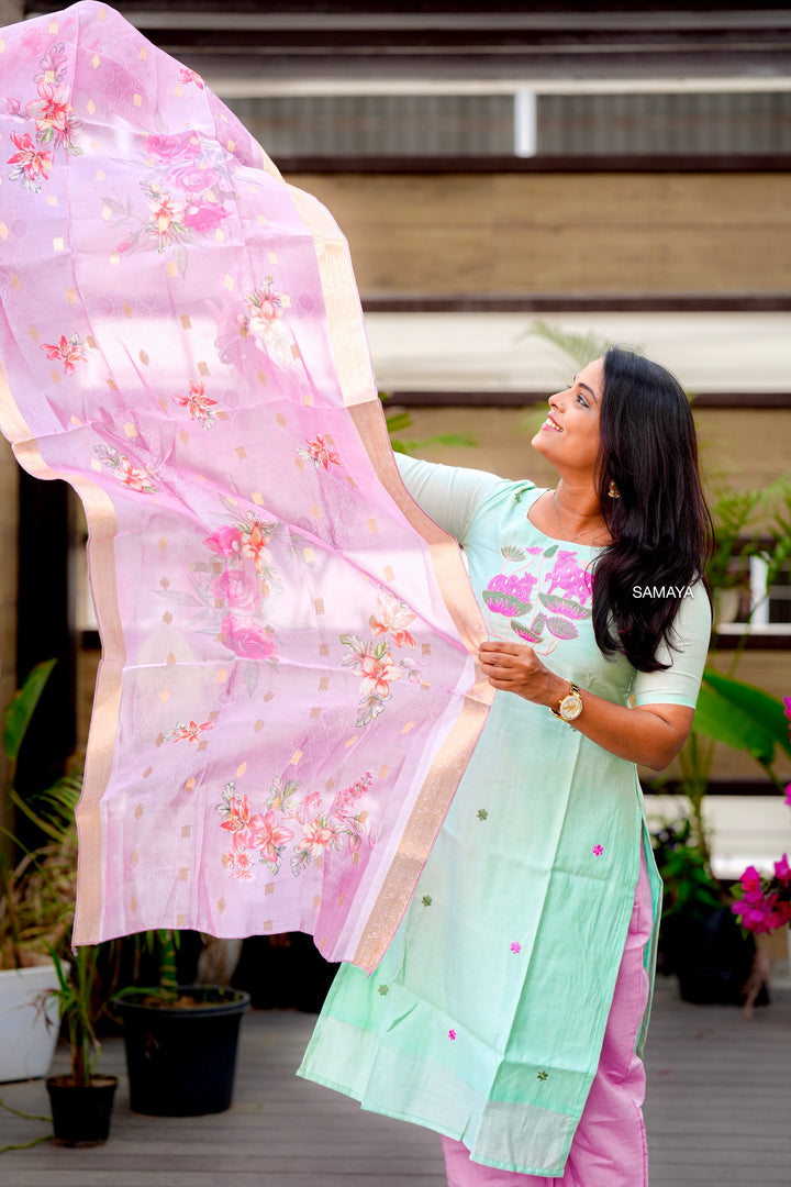 Varsha kurta   with organza  dupptta( set of 3) ready to dispatch