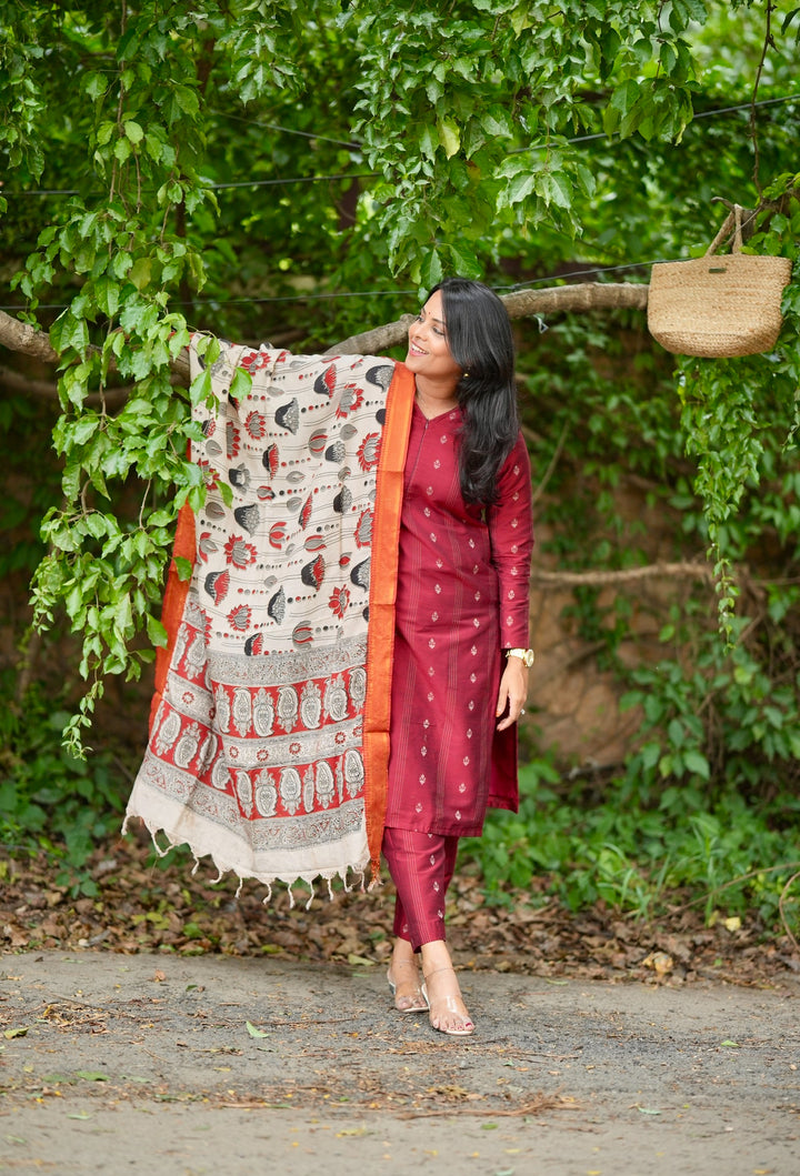 Nithya maroon raw silk Kurta Set with Kalamkari hand painted duptta ( 3 piece set )