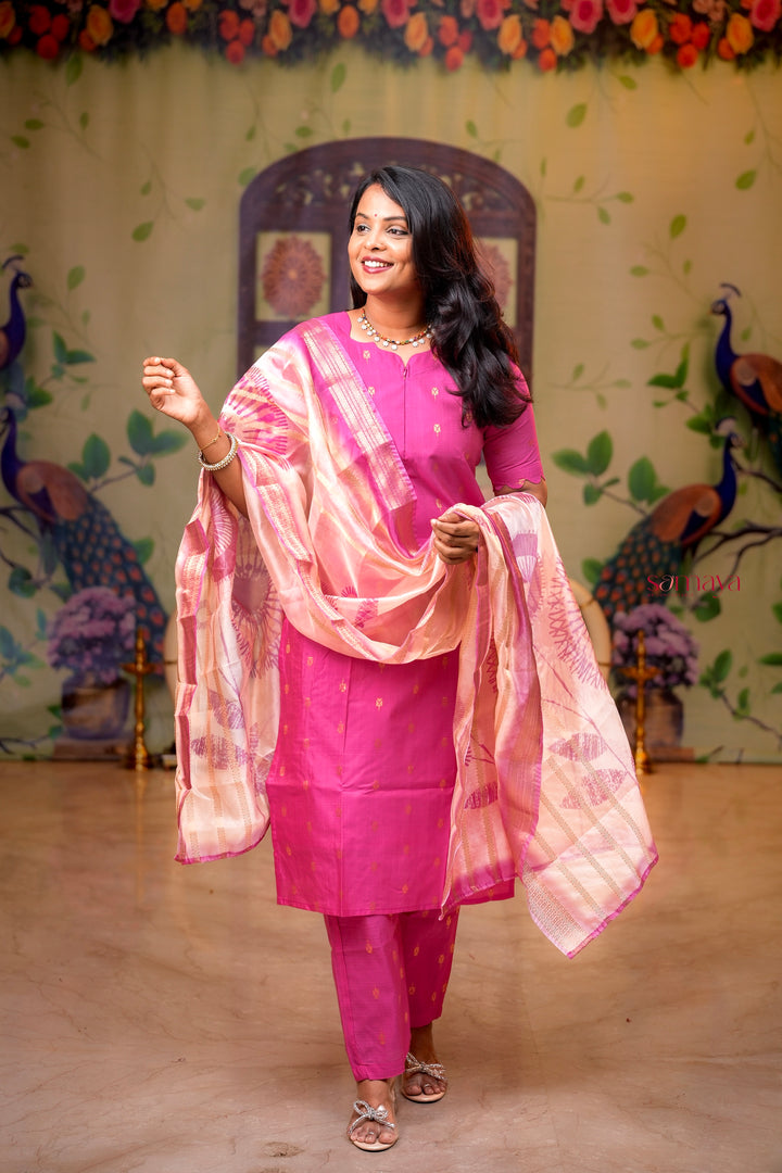 Iniya -pink  raw silk Kurta Set of 3 tissue shimmer zari border dupptta