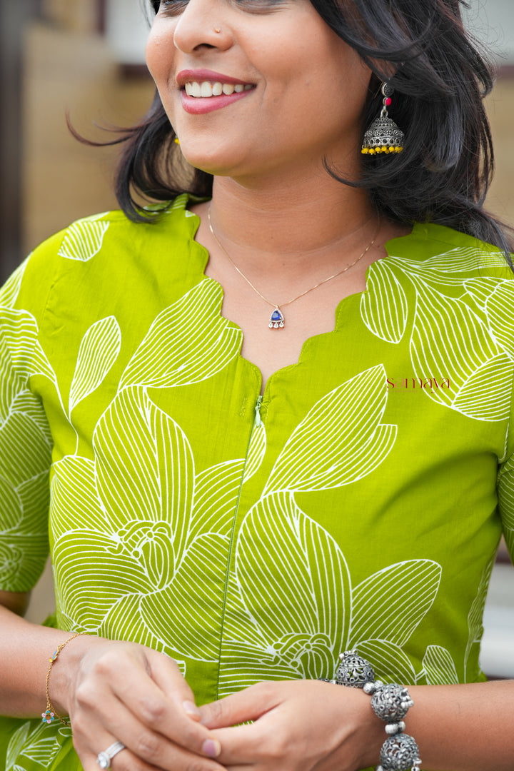 Pachai nirameh casual Dress With Lining