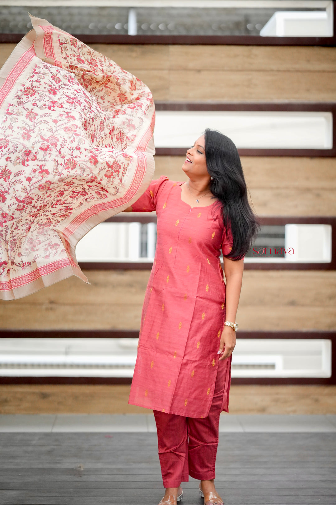 Divya  3 piece raw silk suit set with dupptta set of 3 ( Ready to dispatch )