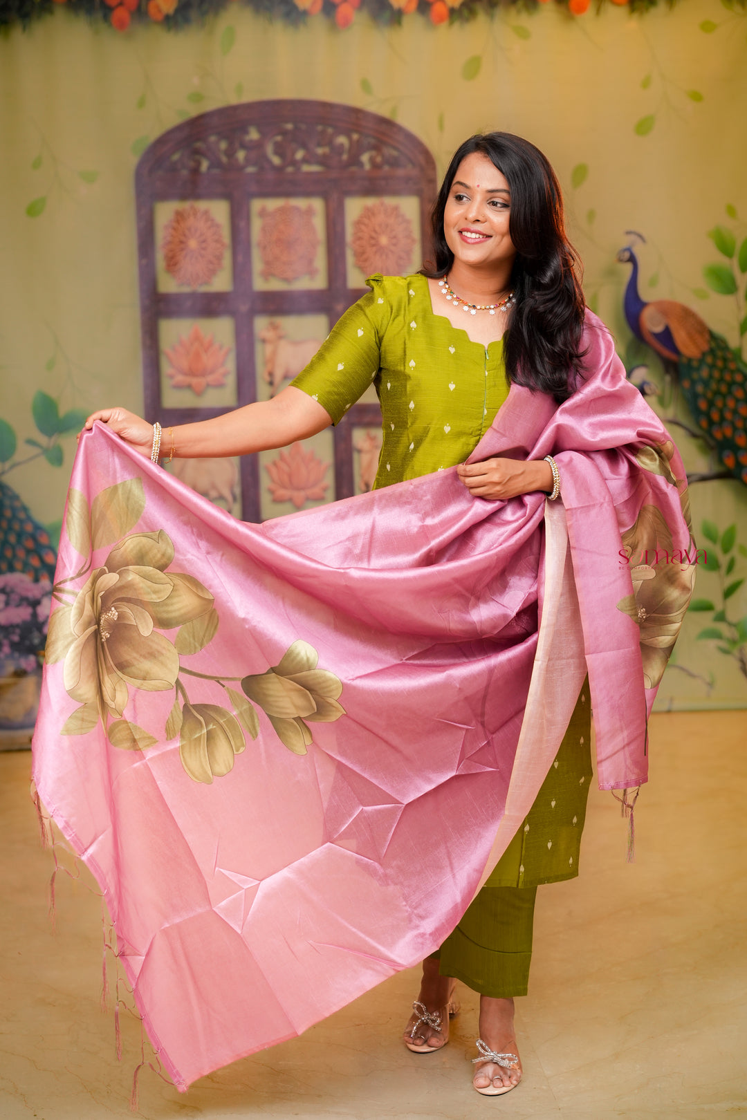 Yaaz-Green raw silk Kurta 3 piece set