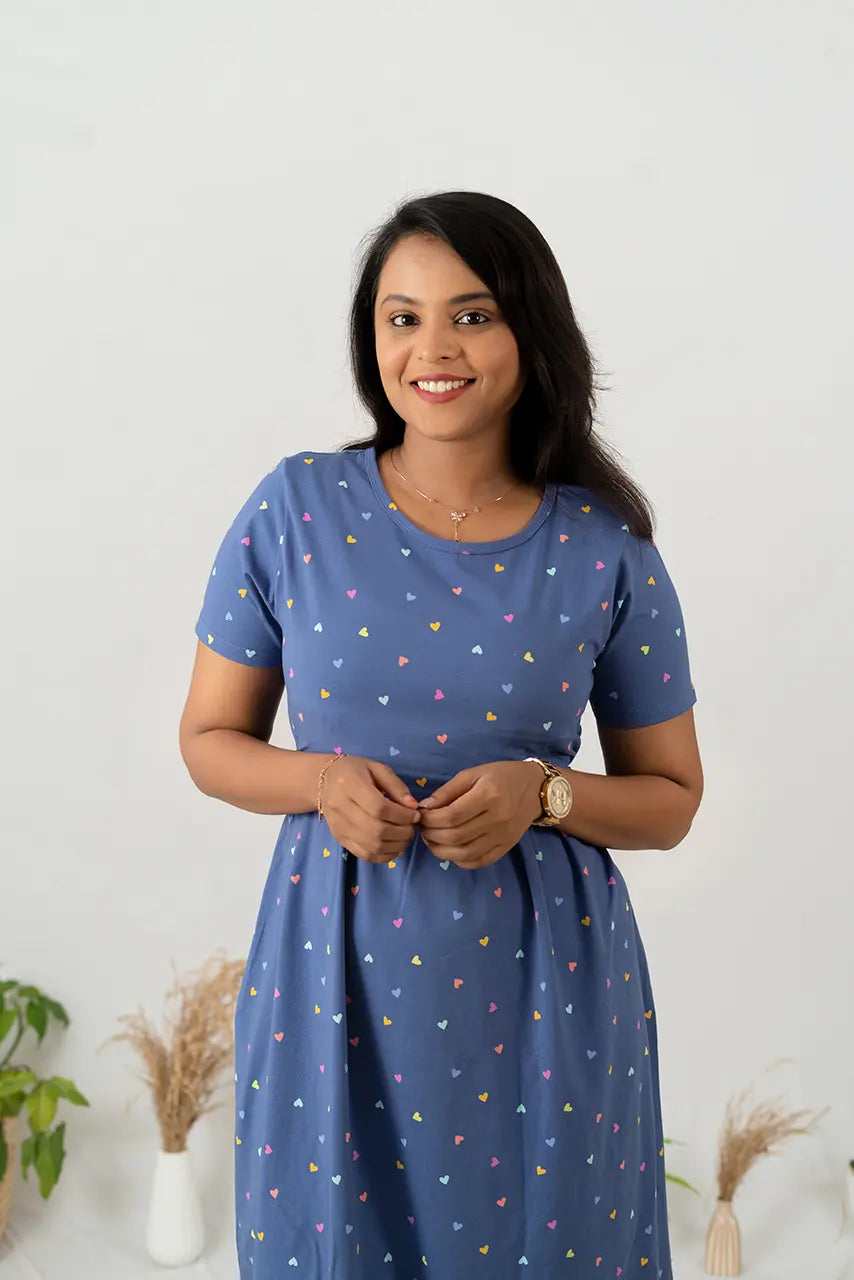 Midi Blue Heart Light Weight( Minor embroidery variation so sold at sale price )