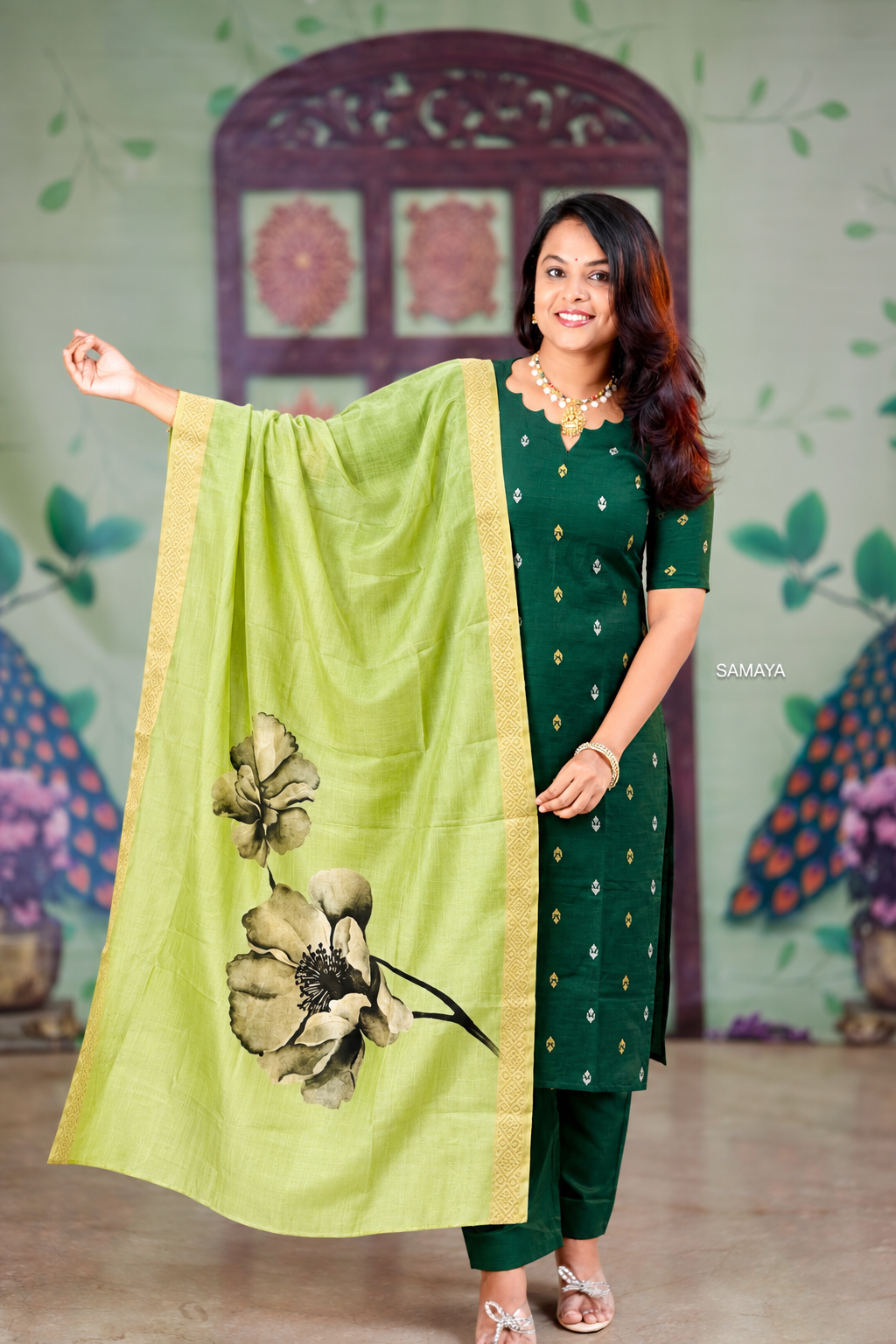 Aruvi -green  raw silk kurta with dupptta set of 2( non feeding)