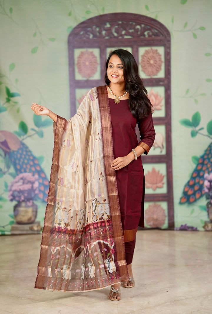 Poonghuzhalli  silk Kurta with border 3 piece set with organza gold zari dupptta