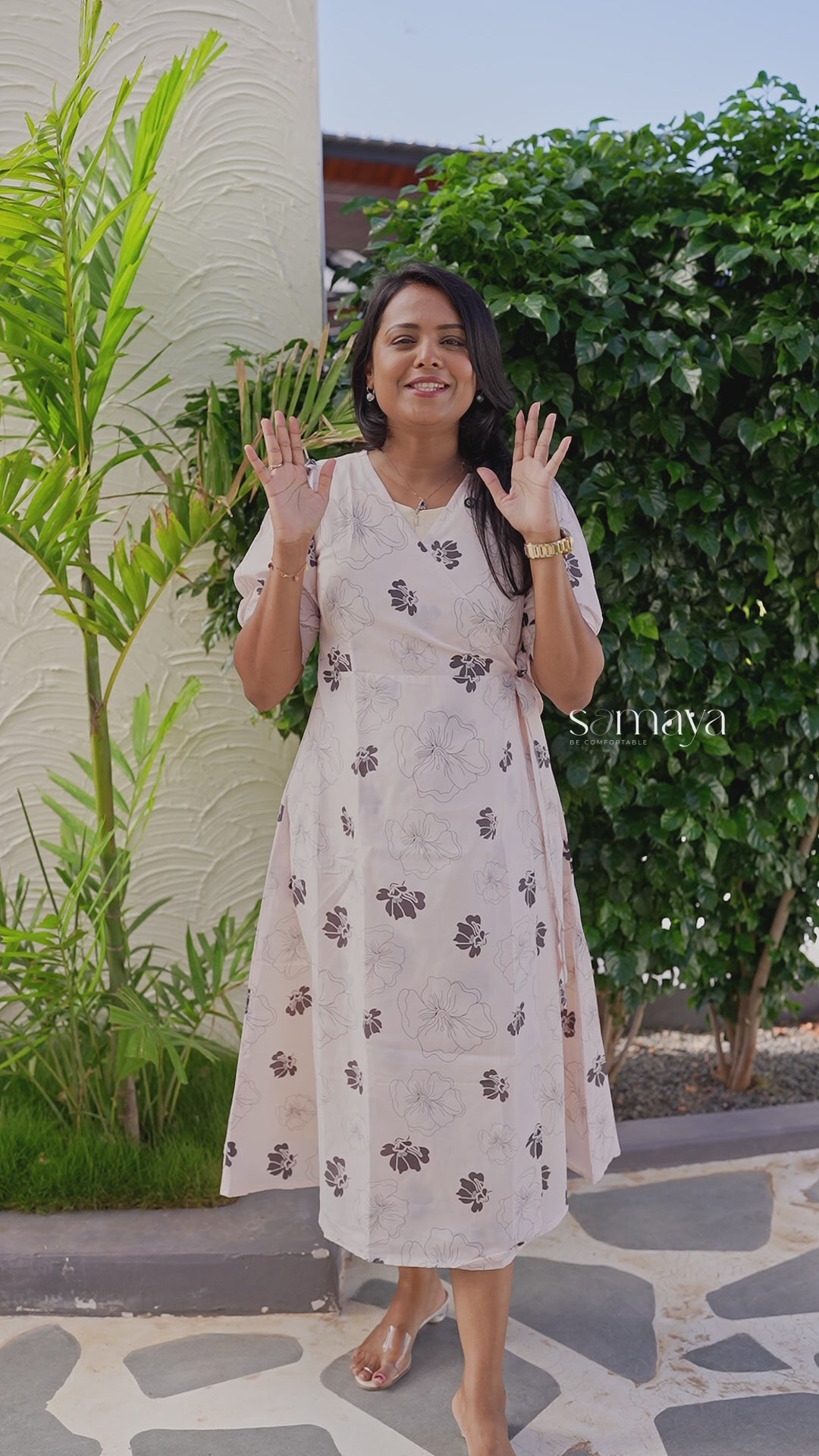 Floral wrap dress with lining slip ( choose smaller size for good fit )