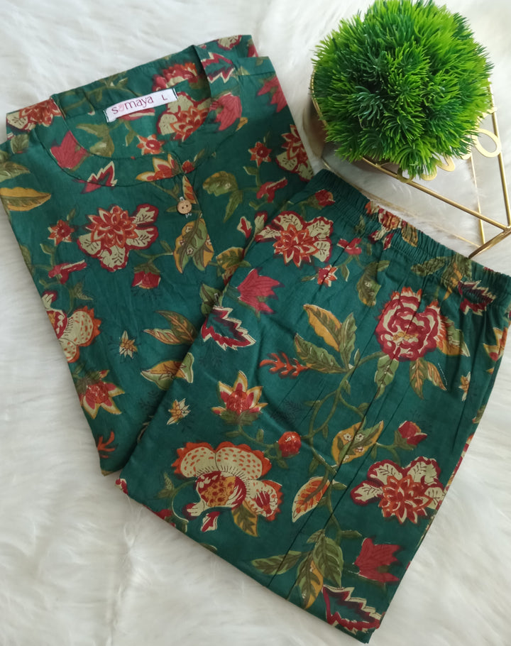 Green cotton kurta set (button opening)